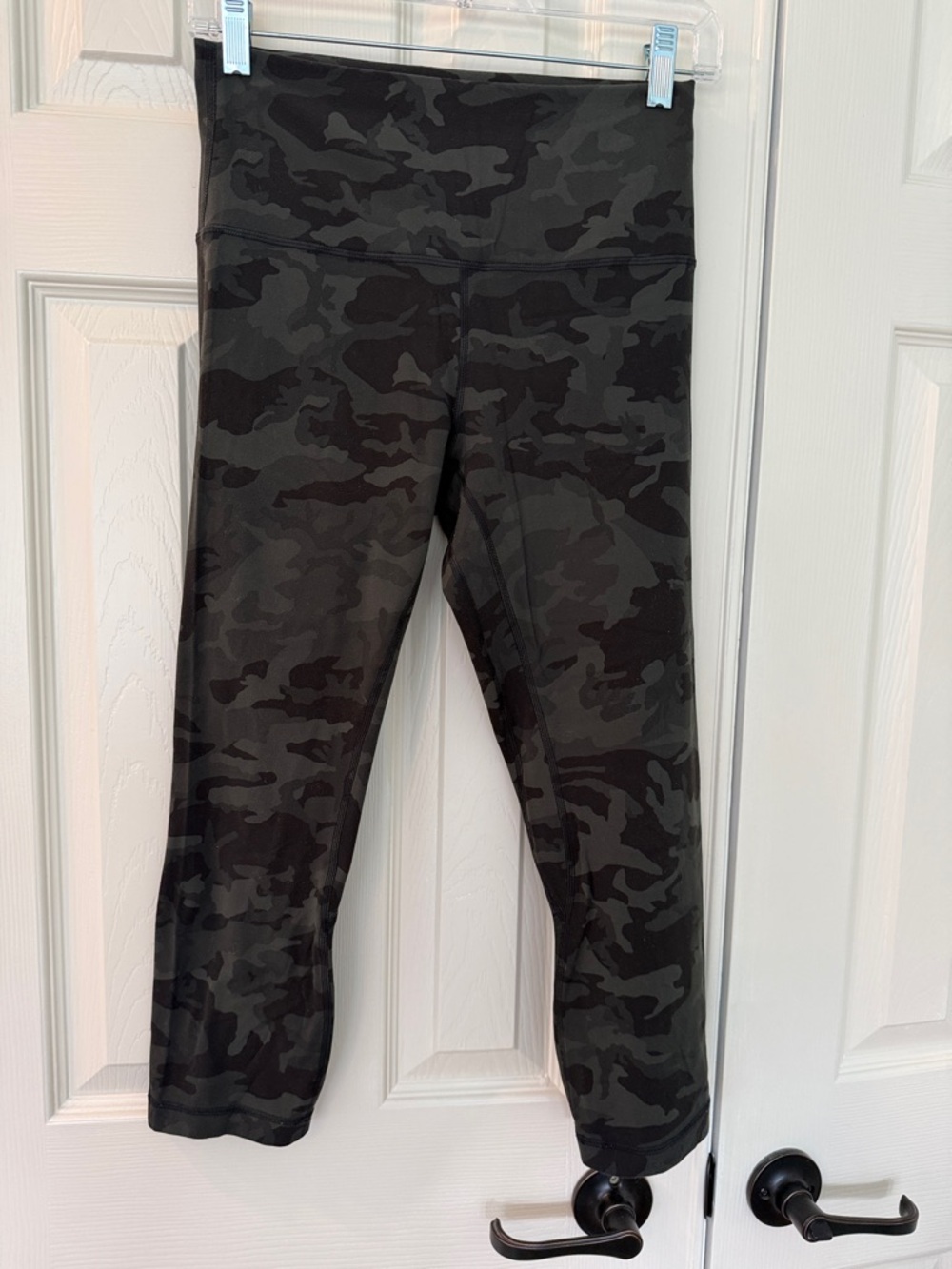 Lululemon Cropped Camo High-Waist Leggings